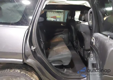 2017 Jeep Grand Cherokee Laredo 4X4 из США, поврежденный, VIN 1C4RJFAGXHC963159